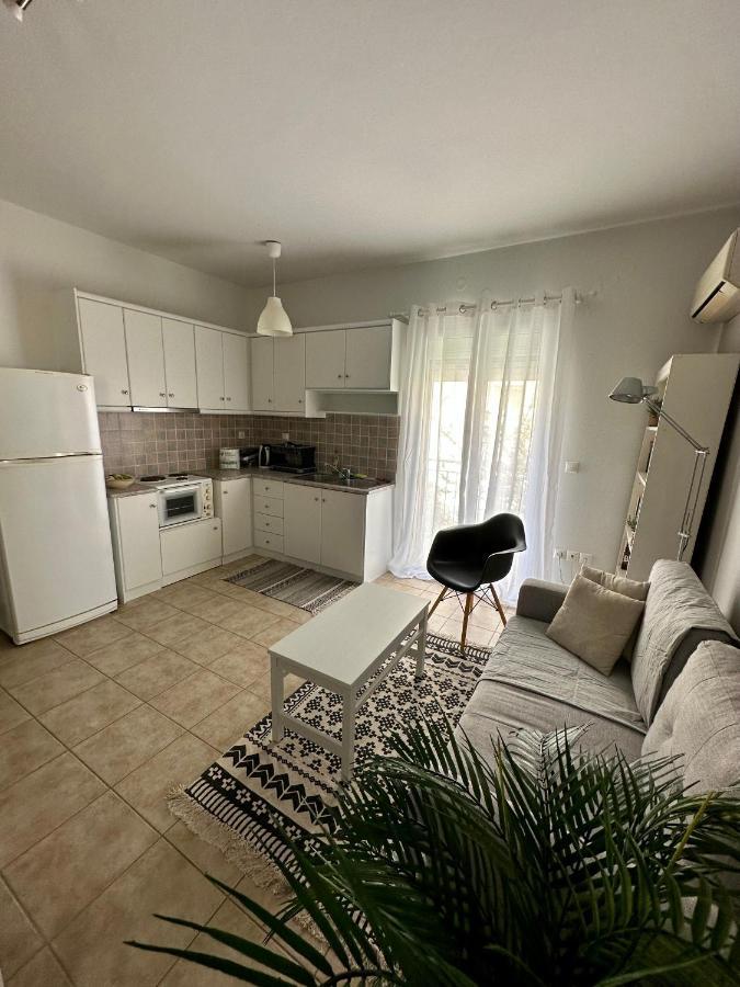 Central Tiny Loft In Argostoli Exterior photo