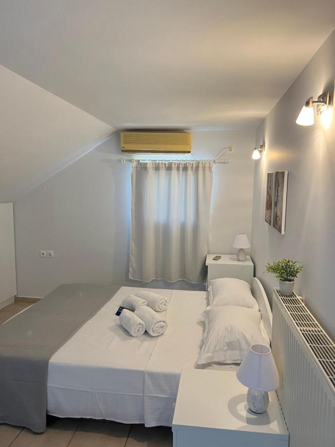 Central Tiny Loft In Argostoli Exterior photo